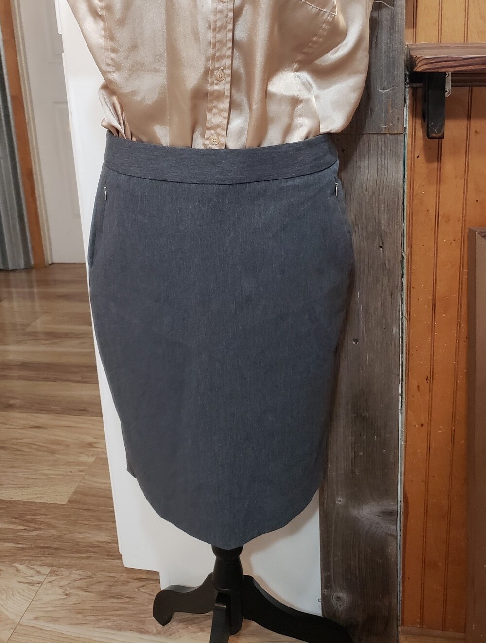 The Limited Gray Pencil Skirt Side Zipper Pockets Liner Office Career Preppy 10